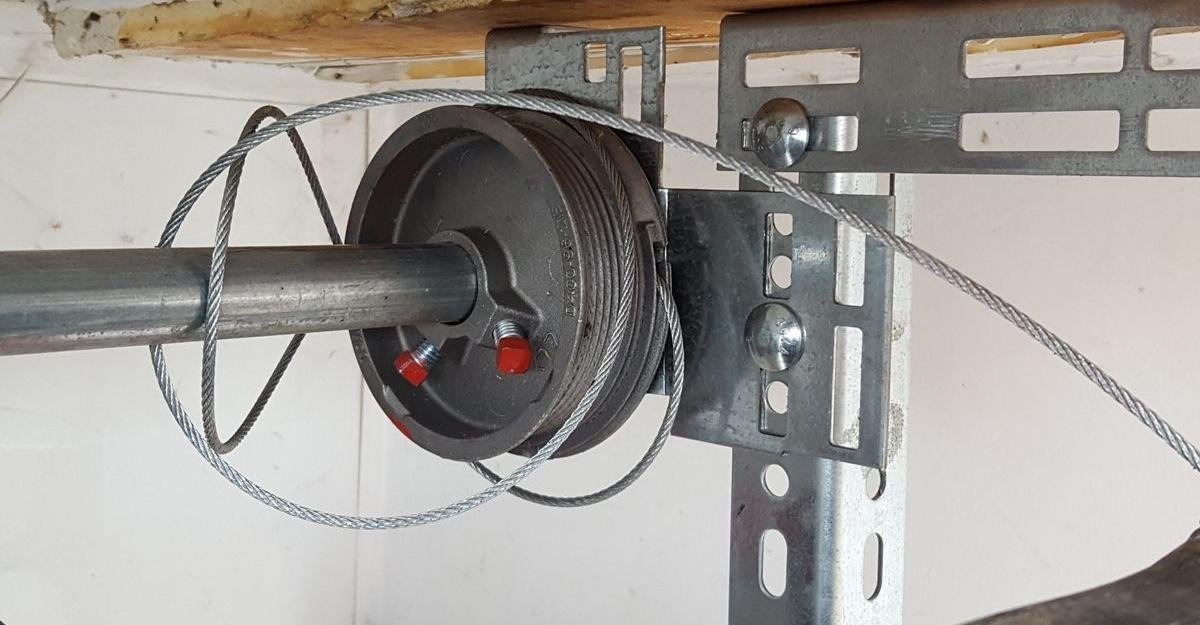 Emergency Garage Door Cable Repair Tomball TX - Same Day Service Pearland Area